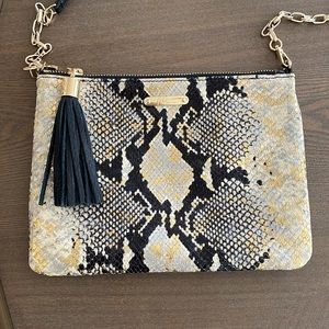 Gigi New York Chelsea Crossbody